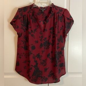 41 Hawthorn Tiffiny Tulip Sleeve Blouse M Petite Burgandy